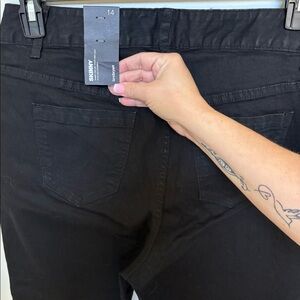 New with tag skinny jeans